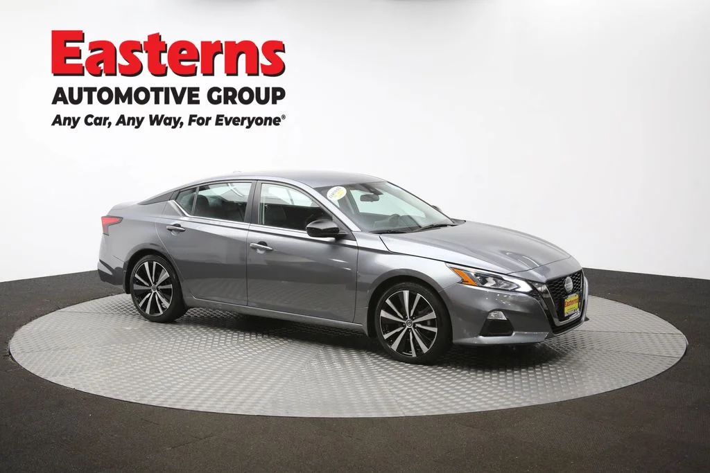 Used 2022 Gray Nissan 2.5 SR image 45