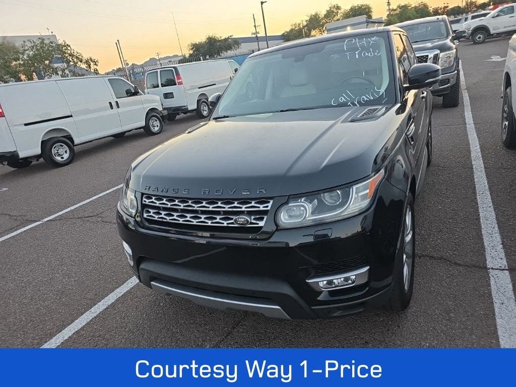 Used 2014 White Land Rover 3.0L V6 Supercharged HSE image 11