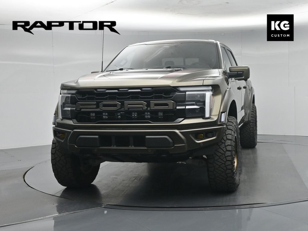 Used 2024 Green Ford Raptor image 26