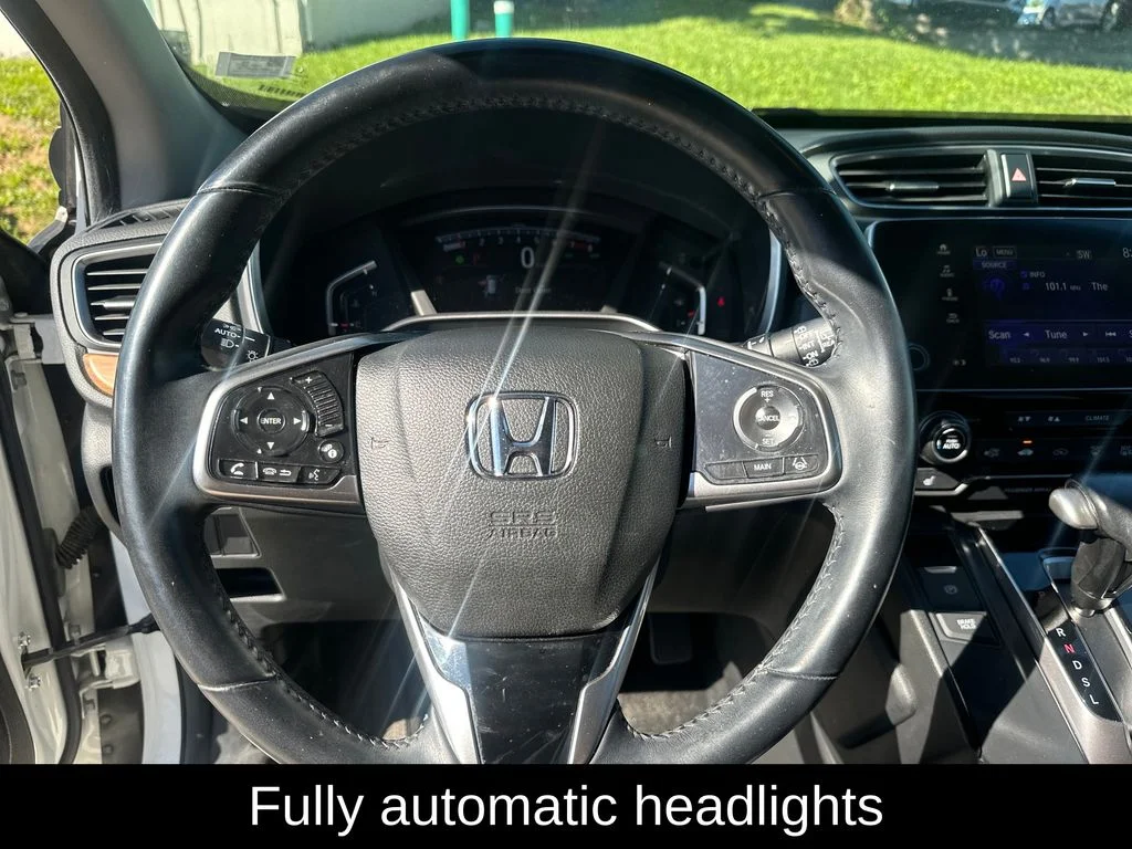 Used 2018 White Diamond Pearl Honda EX-L image 13