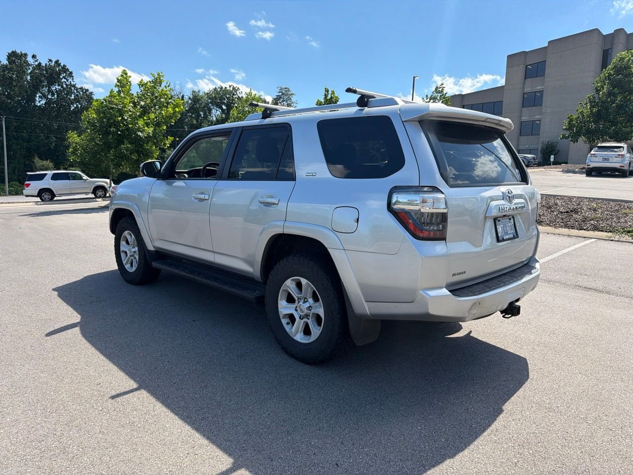 Used 2016 Silver Toyota SR5 image 5