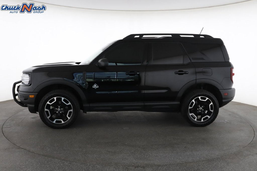 Used 2022 Black Ford Outer Banks image 7