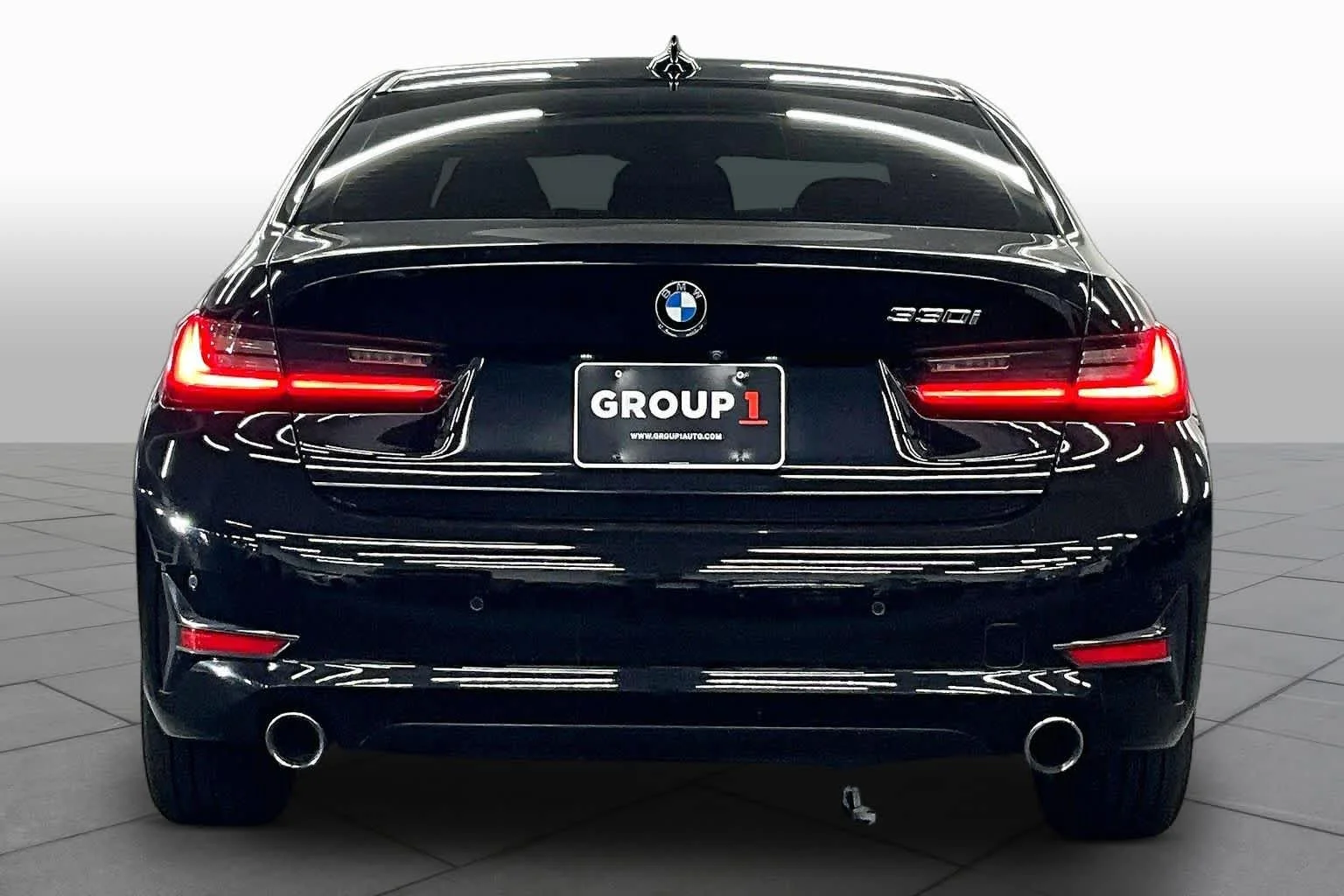 Used 2019 Jet Black BMW 330i image 4
