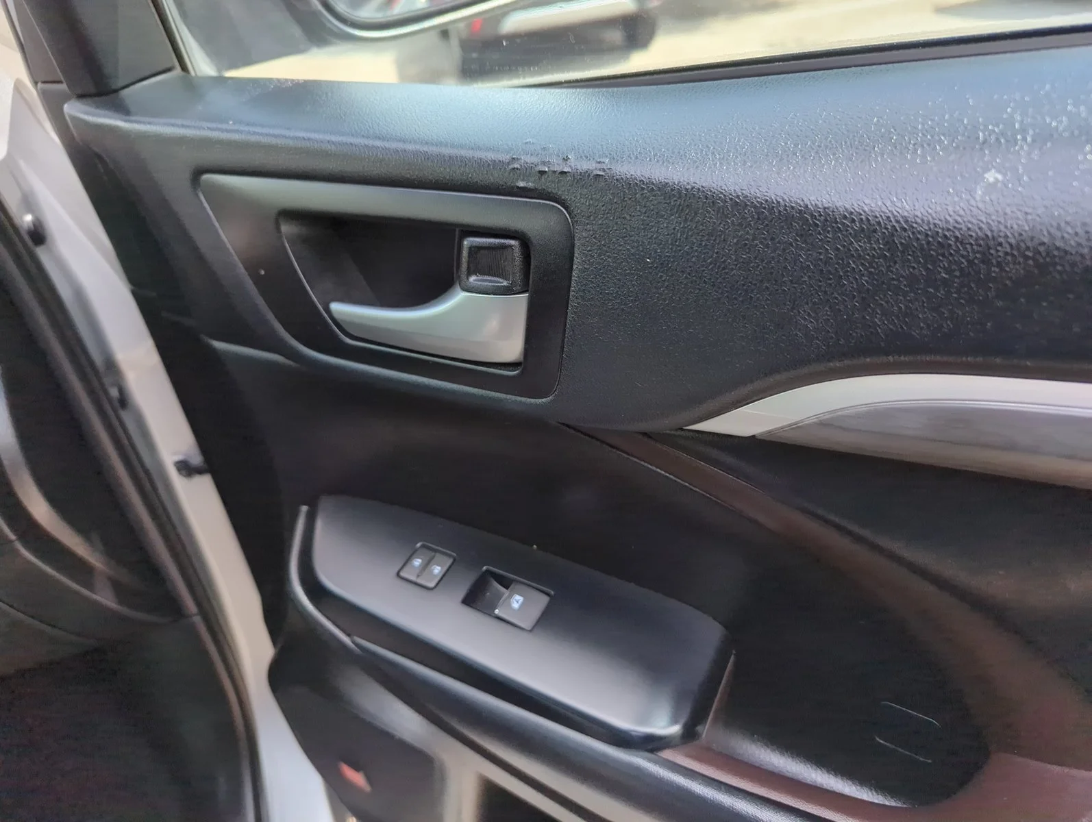 Used 2019 Celestial Silver Metallic Toyota Limited image 26