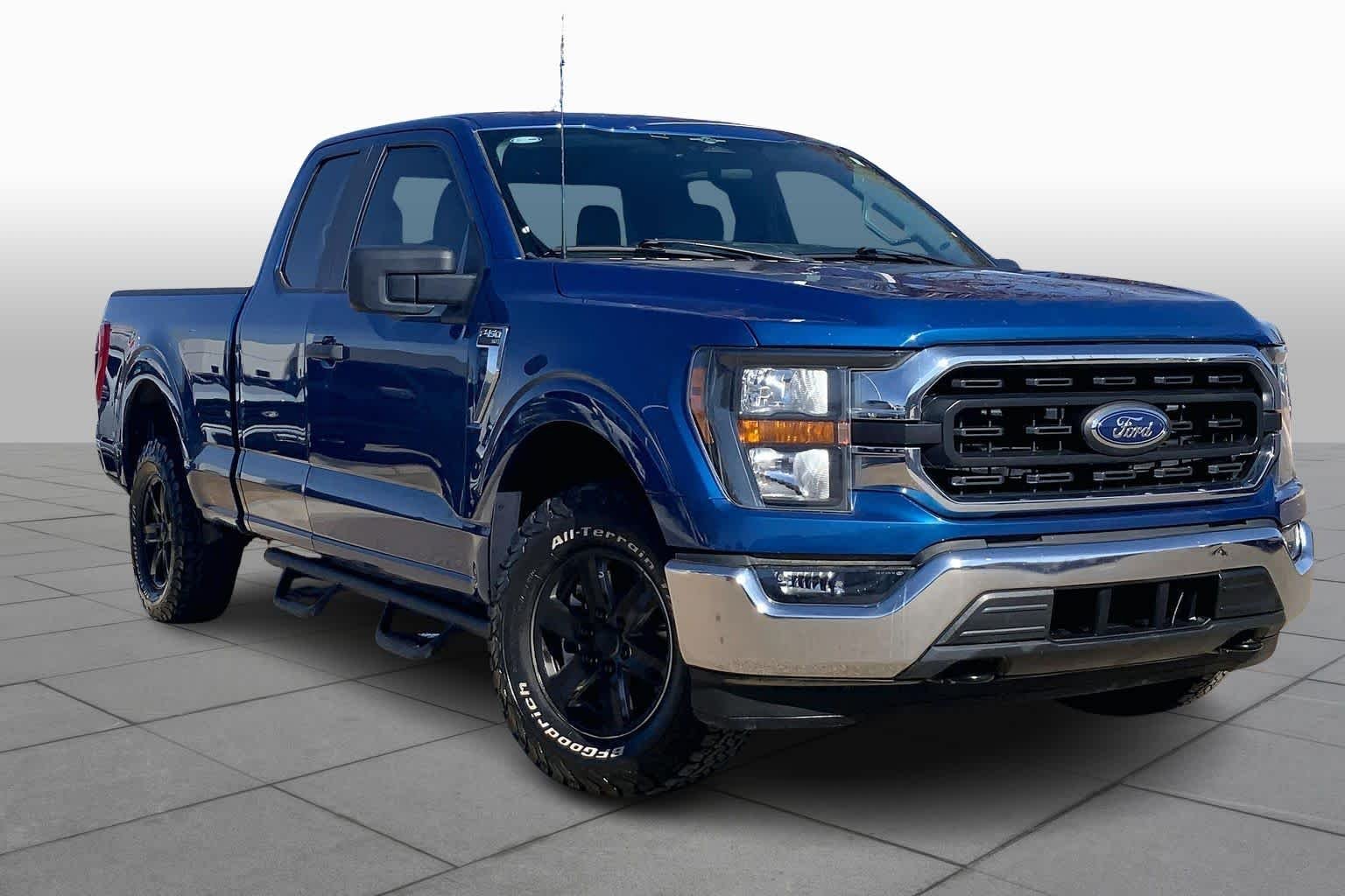 Used 2023 Atlas Blue Ford XLT image 4