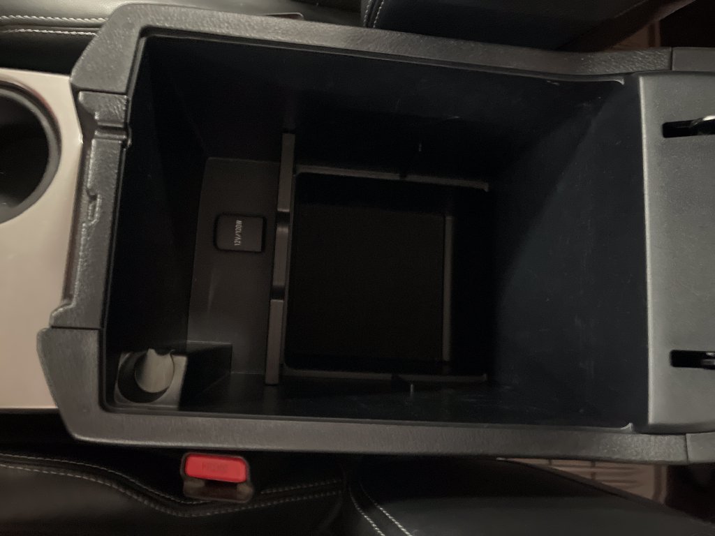 Used 2016 Gray Toyota Limited image 25
