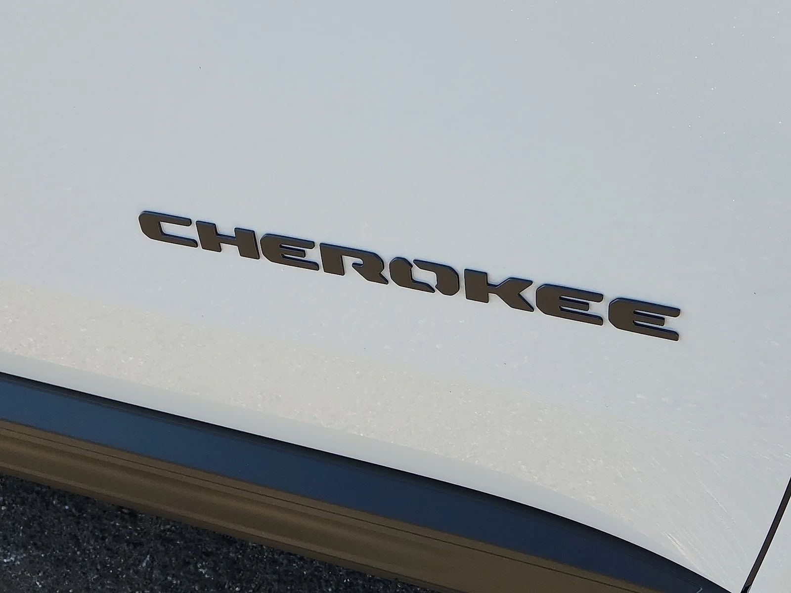 New 2026 White Jeep LIMITED 4X4 image 8