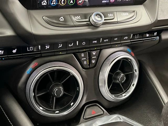 2019 Chevrolet Camaro 3LT - Photo 23