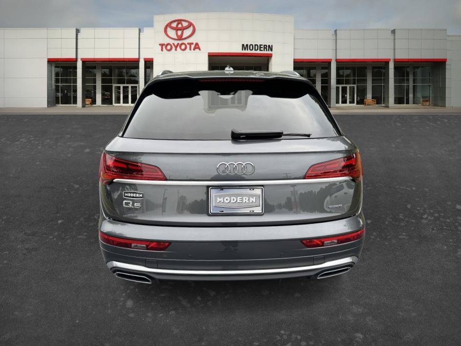 Used 2023 Daytona Gray Pearl Audi S line Premium image 6