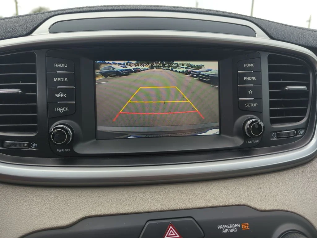 Used 2020 Black Kia LX image 26