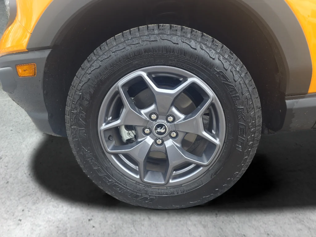 Used 2023 Orange Ford Badlands image 16