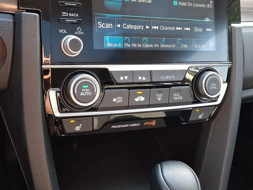 2021 Honda Civic Touring - Photo 16
