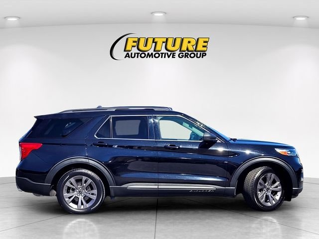 Used 2021 Black Ford XLT image 3