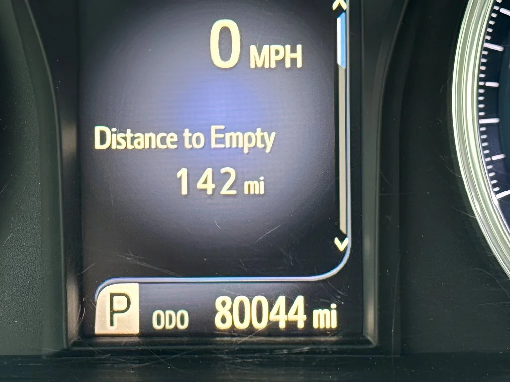 Used 2017 Gray Toyota XLE image 23