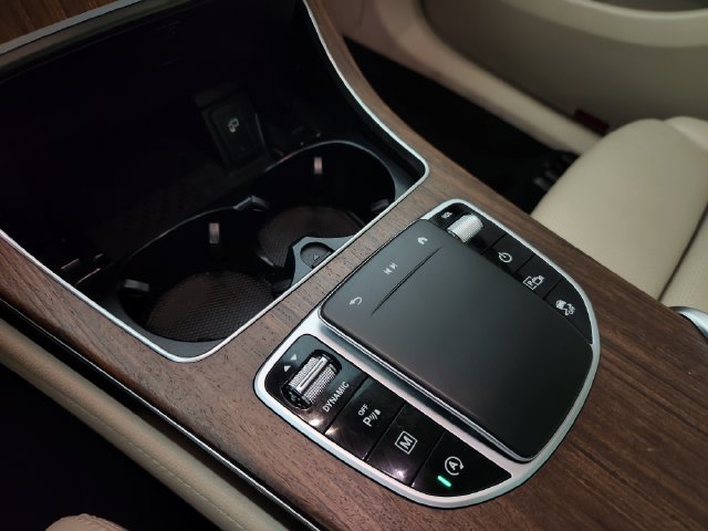 2020 Mercedes-Benz GLC GLC300 - Photo 29