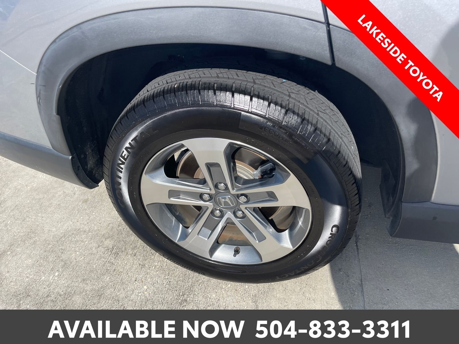 Used 2023 Silver Honda EX-L image 11