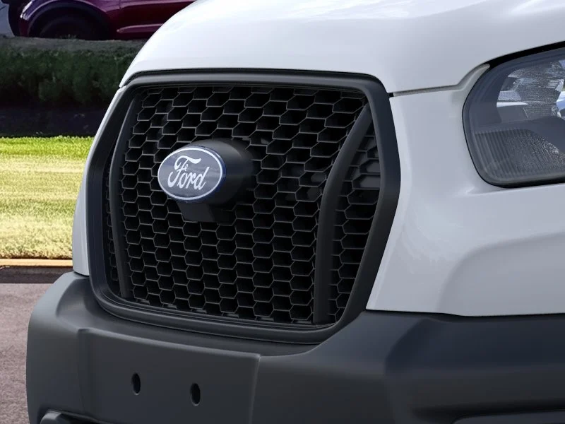 New 2026 Oxford White Ford Base image 17