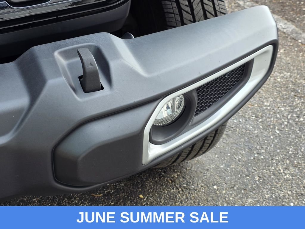 Used 2024 Black Jeep Sport S image 29