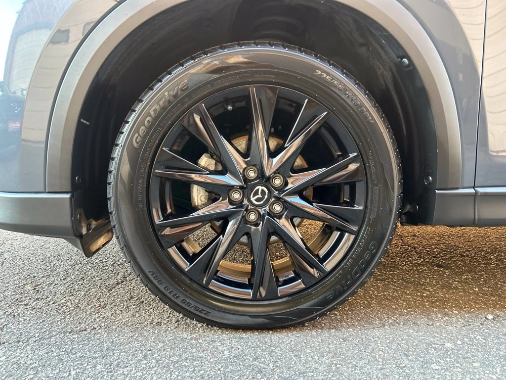 Used 2022 Gray Mazda 2.5 S Carbon Edition image 11