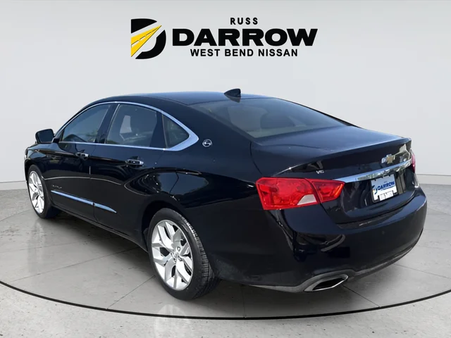 Used 2019 Black Chevrolet Premier image 3