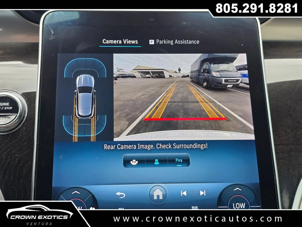 Used 2023  Mercedes-Benz GLC 300 image 25