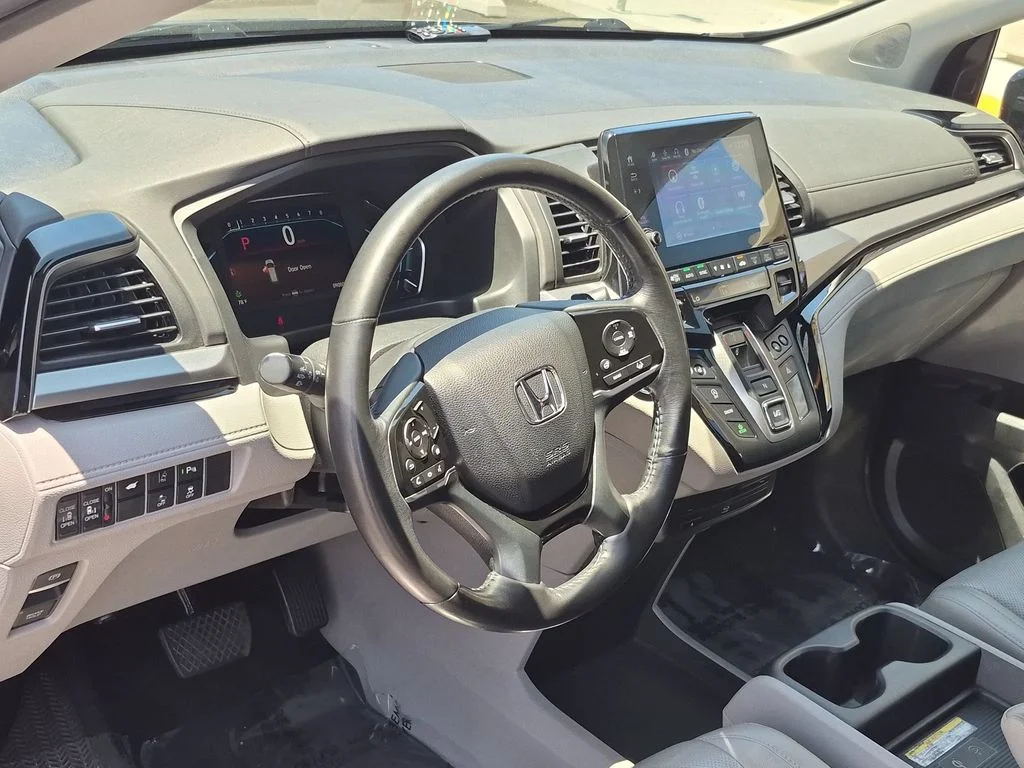 Used 2019  Honda Elite image 12