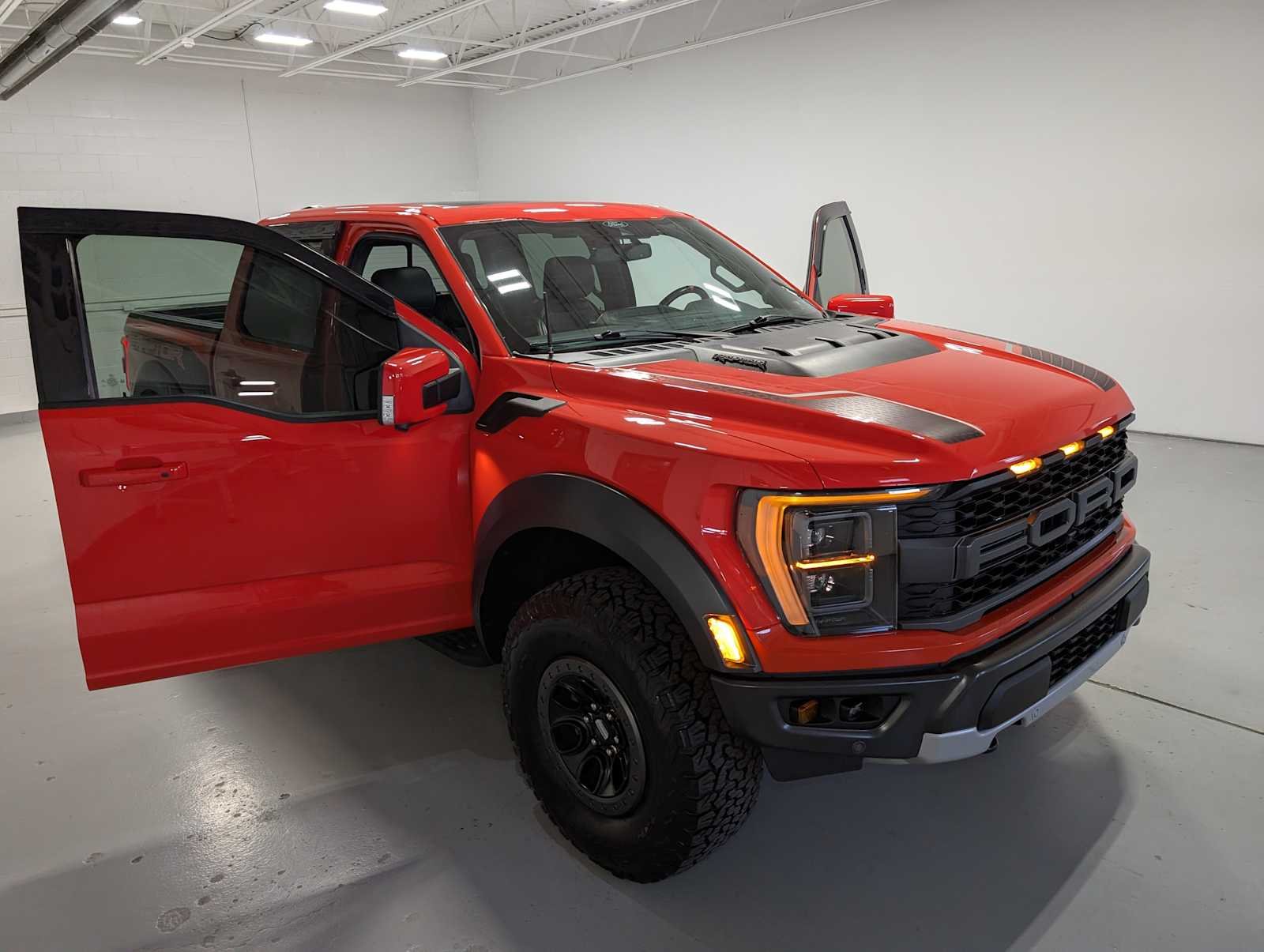 Used 2021 Code Orange Ford Raptor image 17