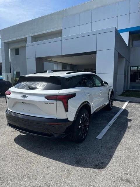 Used 2024 Chevrolet Blazer EV RS with VIN 3GNKDCRJ5RS223044 for sale in Fort Lauderdale, FL