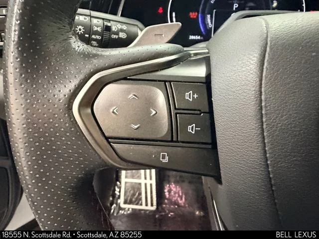 Certified Used 2024 White Lexus 500h F SPORT Performance image 19