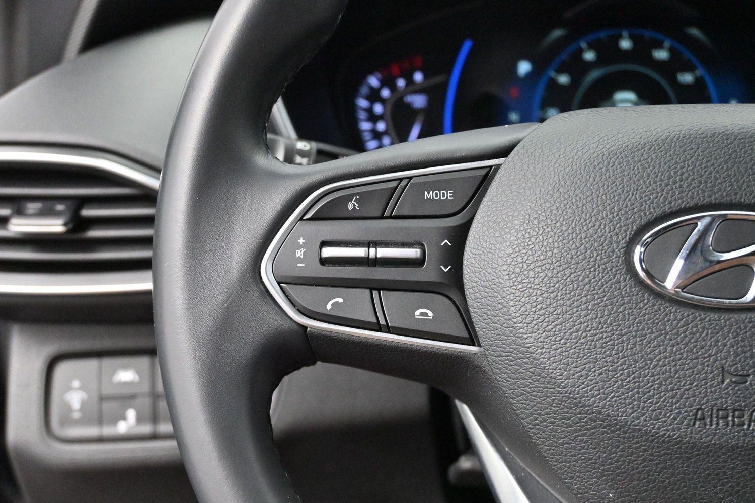 Used 2020 Twilight Black Hyundai SEL image 16