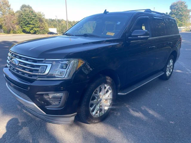 Used 2020 Black Ford XLT image 1