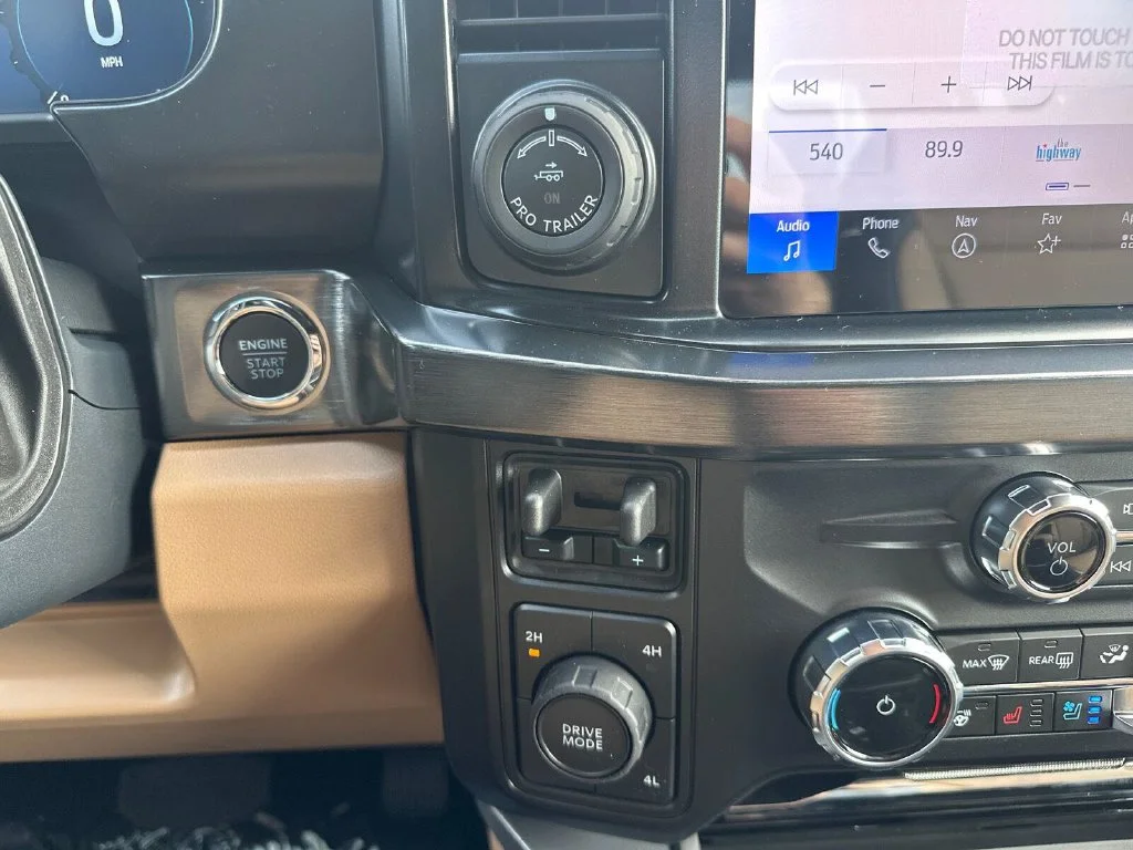 New 2027 Silver Ford Lariat image 16