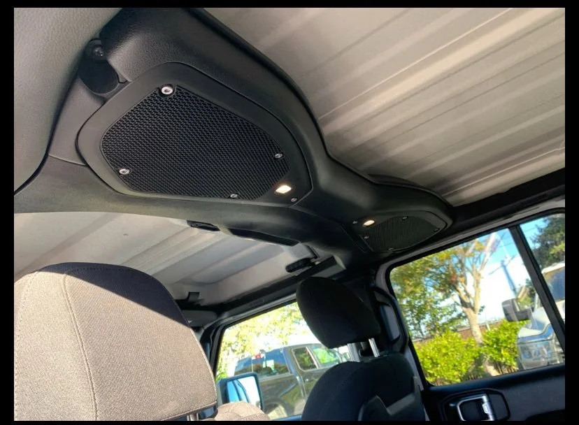 Used 2024 Bright White Clearcoat Jeep Rubicon 4xe image 26