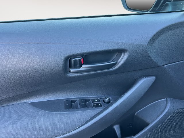 Used 2024  Toyota LE image 10