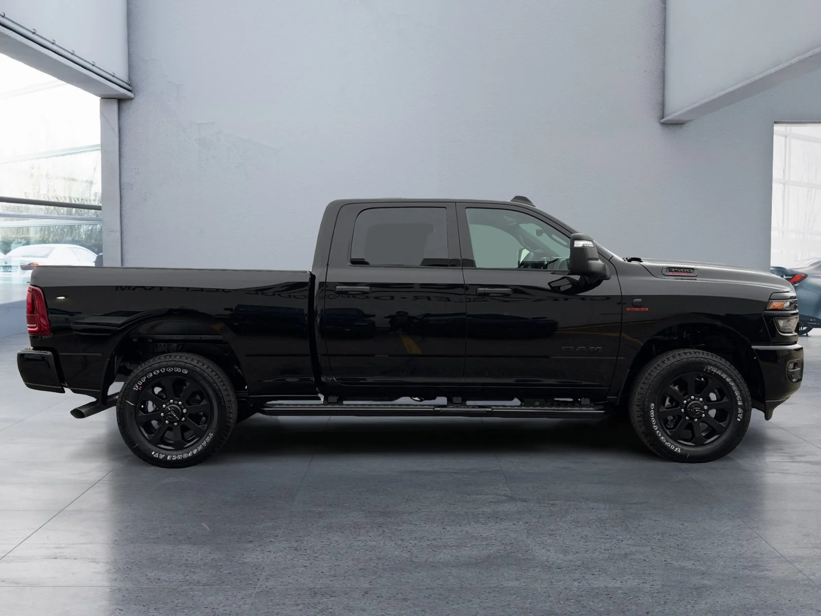 New 2027 Diamond Black Crystal Pearl Ram Big Horn image 6