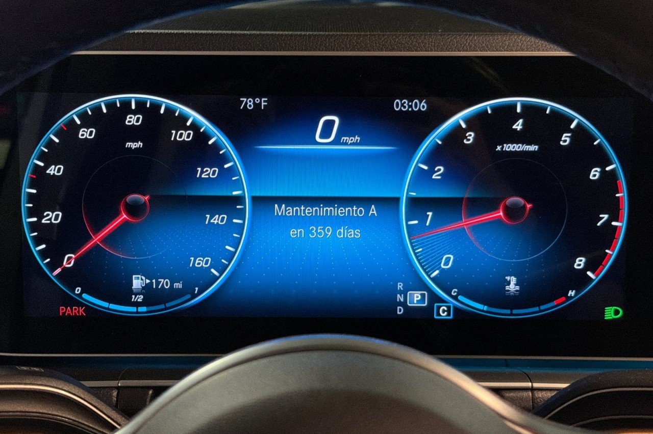 Used 2022 Polar White Mercedes-Benz GLE 350 image 24