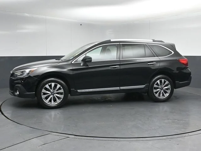 Used 2019 Black Subaru 2.5i image 4