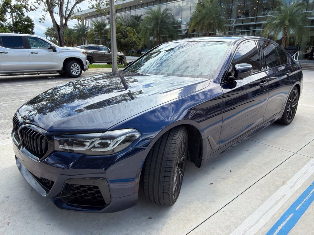 Certified Used 2023 Tanzanite Blue II Metallic BMW M550i xDrive image 4