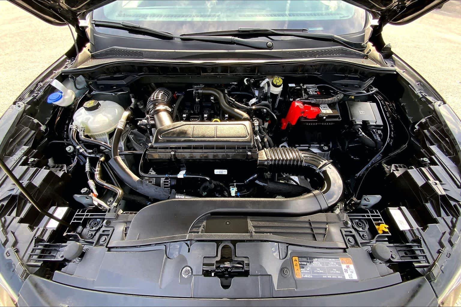 Used 2024 Agate Black Metallic Ford ST-Line image 30