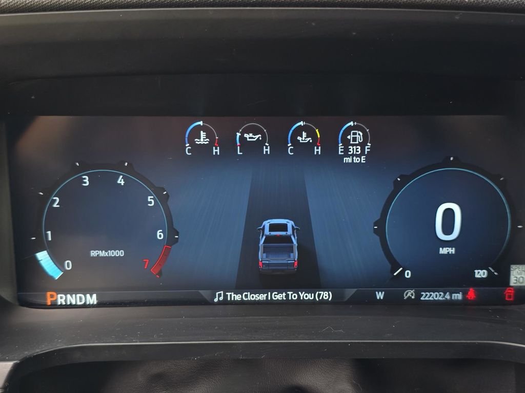 Used 2024 Agate Black Metallic Ford XLT image 13