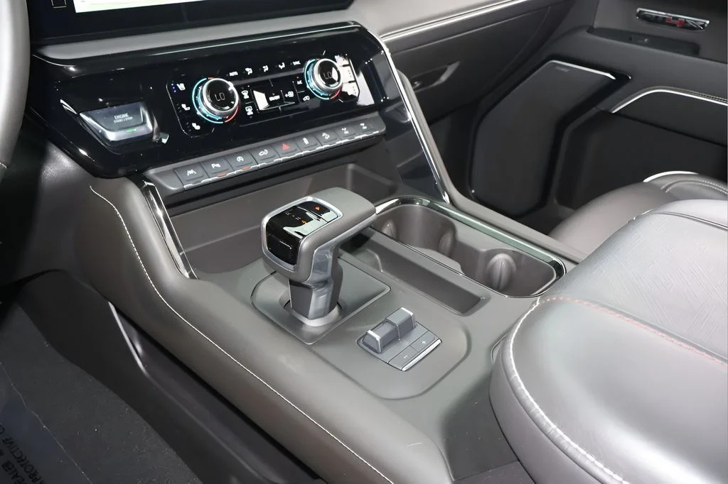 Used 2025 Silver GMC AT4X image 26