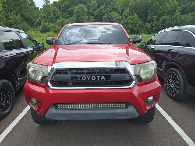 Used 2014 Red Toyota Base image 2