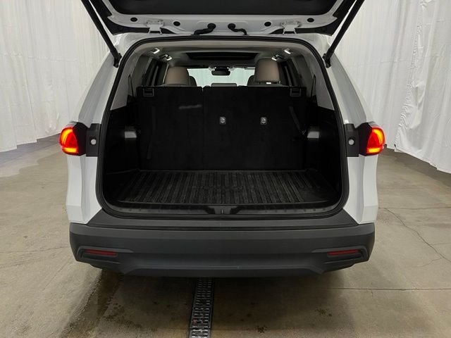 Used 2024 Beige Toyota XLE image 13