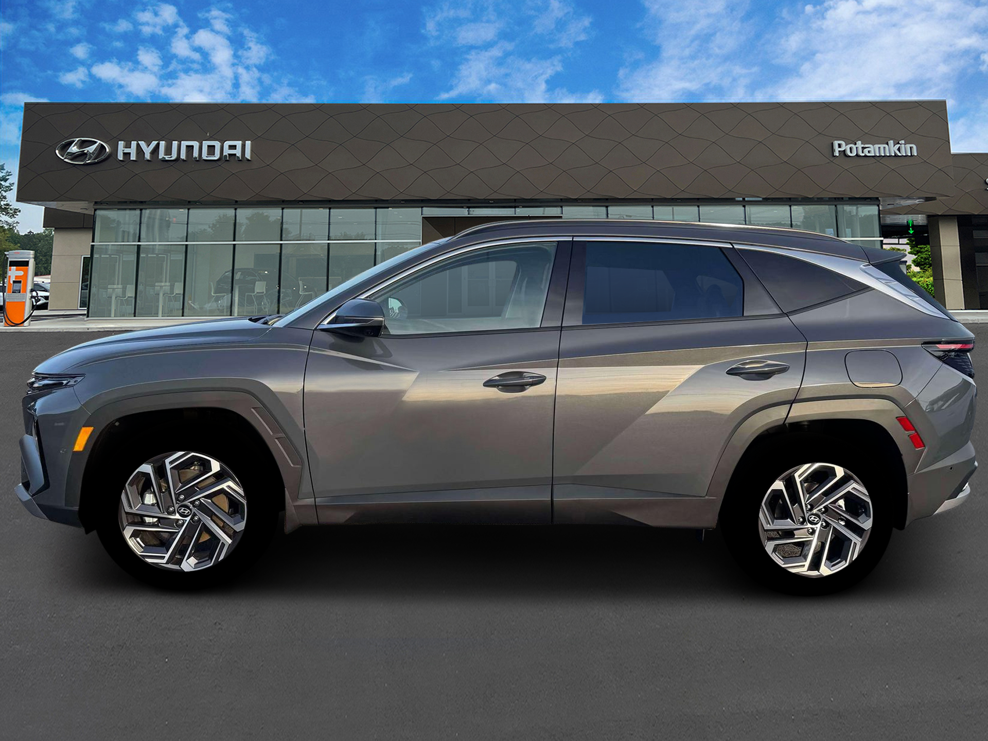 New 2026 ECOTRONIC GRAY Hyundai Limited image 3