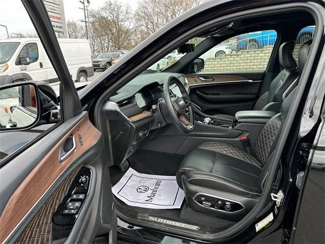 2024 Jeep Grand Cherokee Summit - Photo 37