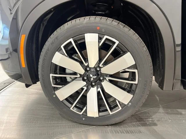 2025 Mitsubishi Outlander SEL Platinum Edition - Photo 20