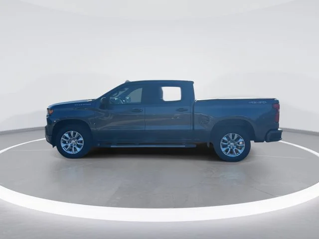 Used 2020 Gray Chevrolet Custom image 8
