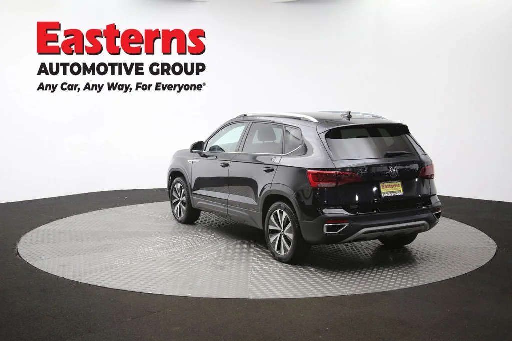 Used 2022 Black Volkswagen 1.5T SE image 61