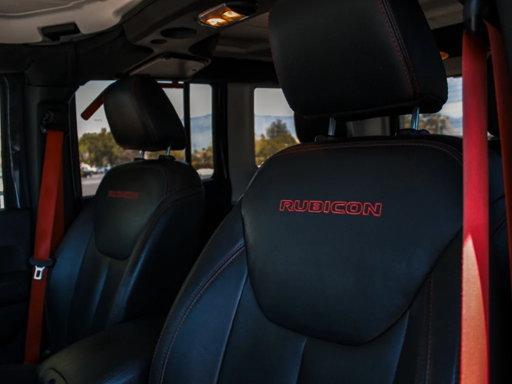 Used 2017 Gray Jeep Unlimited Rubicon image 11