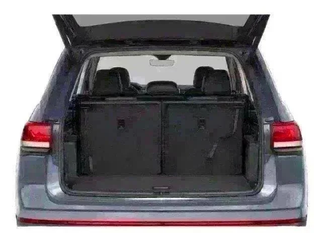 New 2026 Opal White Pearl Volkswagen 2.0T Peak Edition image 8